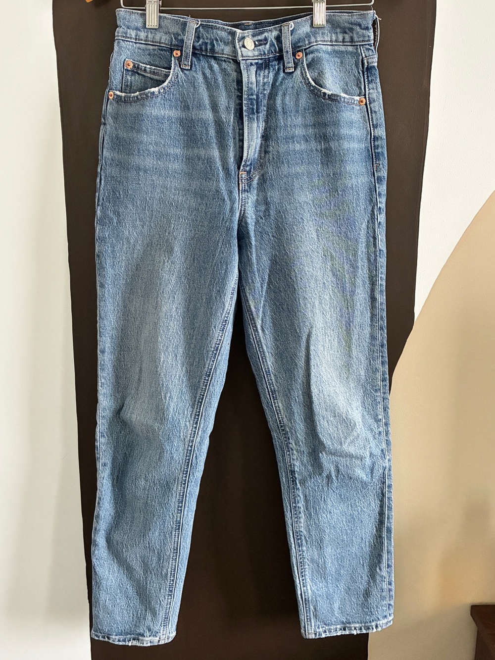 Gap High Rise Mom Jeans Size 26 Regular Medium Wash Straight Tapered
